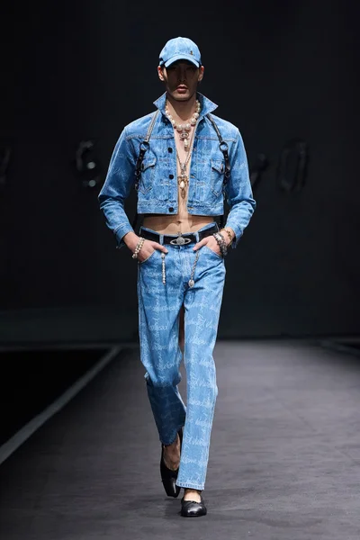 Look 59